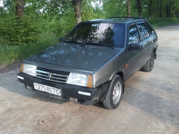 Авто ВАЗ 2109 1991 № 8284179