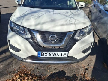 Авто Nissan Rogue 2017 № 8284237
