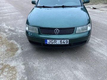 Авто Volkswagen Passat Sedan 1999 № 8284260