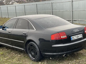 Авто Audi A8 2003 № 8284300