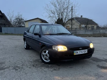 Авто Ford Escort 1998 № 8284346