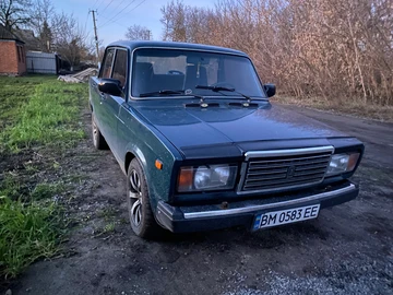 Авто ВАЗ 2107 2001 № 8284403
