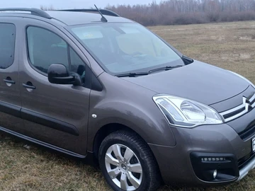 Авто Citroen Berlingo 2015 № 8284484