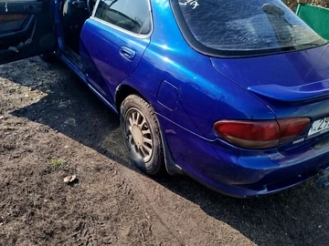 Авто Mazda Xedos 6 1992 № 8284486