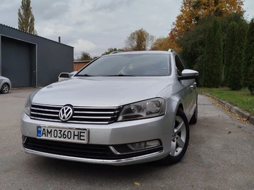 Авто Volkswagen Passat Variant 2012 № 8284488