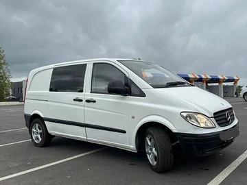 Авто Mercedes 220 2006 № 8284527