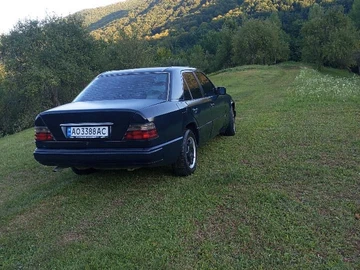 Авто Mercedes W124 1994 № 8284565