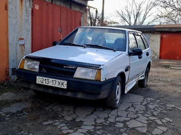 Авто ВАЗ 2109 1988 № 8284658