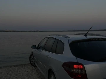 Авто Renault Laguna 2010 № 8284708
