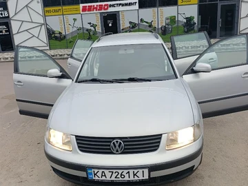 Авто Volkswagen Passat Variant 1999 № 8284850