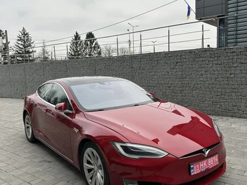 Авто Tesla Model S 2016 № 8284901