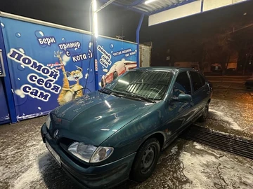 Авто Renault Megane 1998 № 8284968
