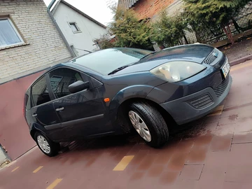 Авто Ford Fiesta 2007 № 8284979