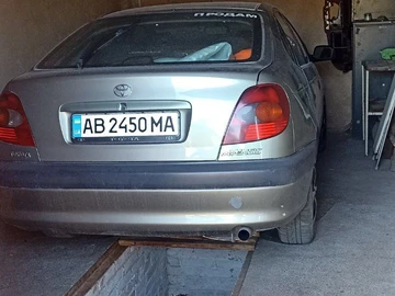 Авто Toyota Avensis 2000 № 8285071
