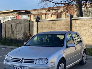 Авто Volkswagen Golf 2001 № 8285119