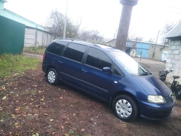 Авто Volkswagen Sharan 2001 № 8285124