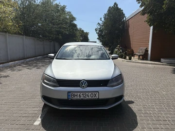 Авто Volkswagen Jetta 2010 № 8285166