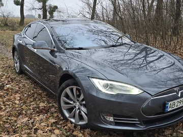 Авто Tesla Model S 2014 № 8285195
