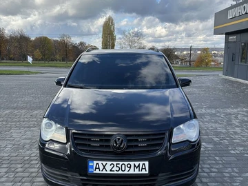 Авто Volkswagen Touran 2007 № 8285319