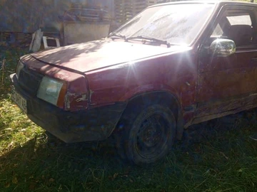 Авто ВАЗ 2109 1994 № 8285407