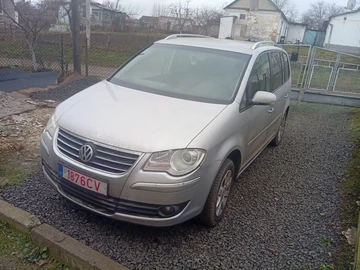 Авто Volkswagen Touran 2008 № 8285546