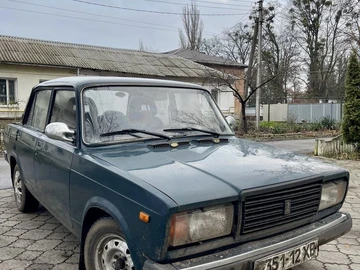 Авто ВАЗ 2107 2004 № 8285791