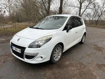 Авто Renault Scenic 2011 № 8286130