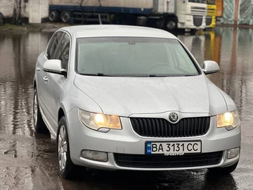 Авто Skoda Superb 2011 № 8286139