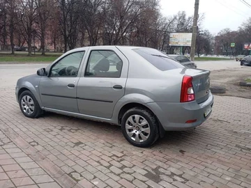 Авто Renault 5 2010 № 8286236
