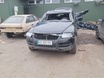 Авто Volkswagen Touareg 2003 № 8286250