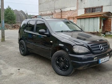 Авто Mercedes Ml Серия 2001 № 8286269