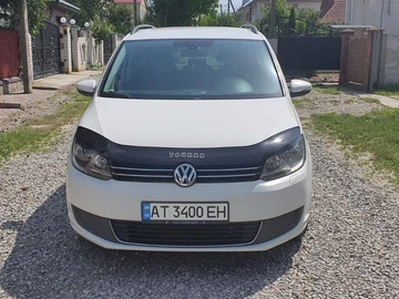 Авто Volkswagen Touran 2012 № 8286414