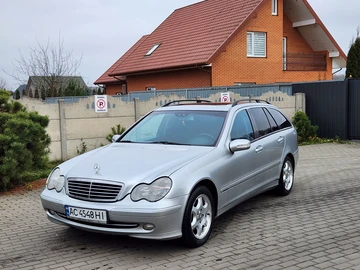 Авто Mercedes 220 2001 № 8286459