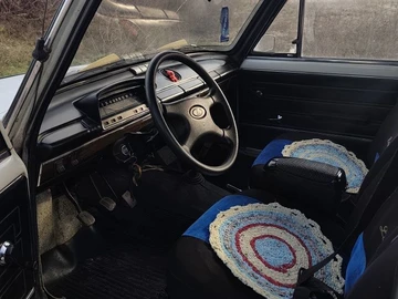 Авто ВАЗ 2113 1983 № 8286544