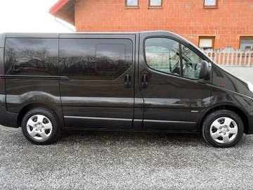 Авто Opel Vivaro 2010 № 8286560