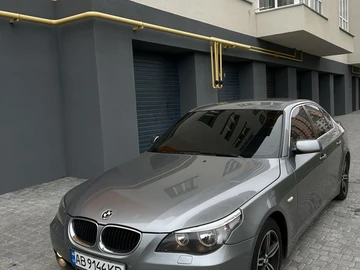 Авто BMW 5 Серия 2004 № 8286706
