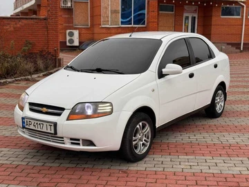 Авто Chevrolet Aveo 2005 № 8286804