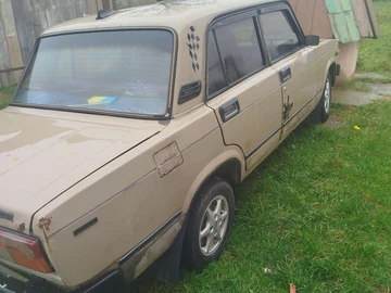 Авто ВАЗ 2105 1998 № 8287049