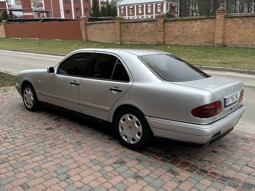Авто Mercedes E Серия 1997 № 8287183