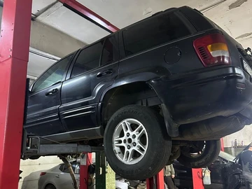 Авто Jeep Grand Cherokee 1999 № 8287454