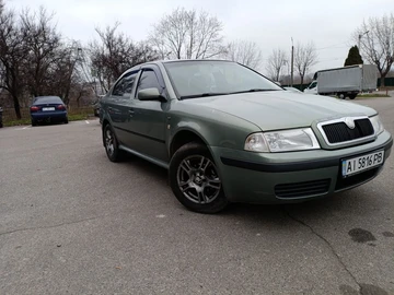 Авто Skoda Octavia 2003 № 8287470