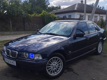 Авто BMW 3 Серия 1995 № 8287474