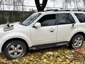 Авто Ford Escape 2010 № 8287960