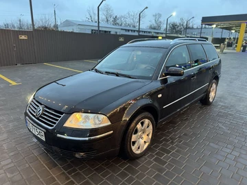 Авто Volkswagen Passat Variant 2005 № 8288008
