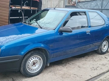 Авто Renault 19 1990 № 8288017