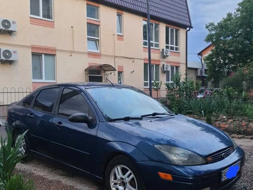 Авто Ford Focus 2000 № 8288018