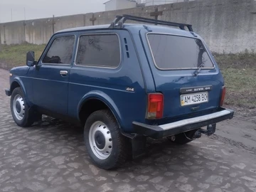 Авто ВАЗ 21213 2001 № 8288026