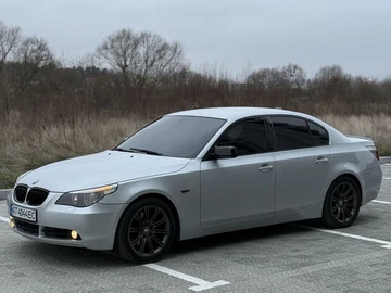 Авто BMW 5 Серия 2004 № 8288245