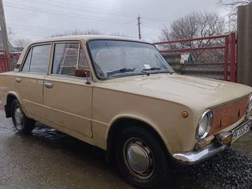 Авто ВАЗ 2101 1986 № 8288430