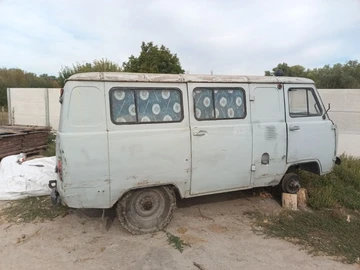 Авто УАЗ 2315 1990 № 8288456